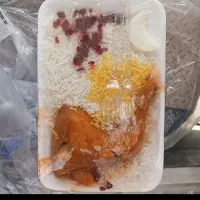 غذای خانگی اقتصادی   زرشک پلو با نصف ران 150تومان