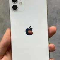 ایفون ۱۱ نرمال سالم و تمیز