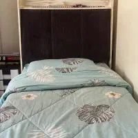 تخت و تشک یک نفره