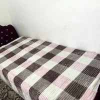 تخت یک نفره
