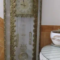 ساعت ایستاده