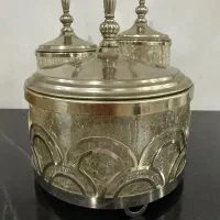 سه تیکه شکلات جای تنقلات