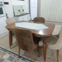 میز نهار خوری چهار نفره