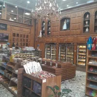 فروشنده قنادی