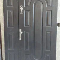 درب ورودی آپارتمانی