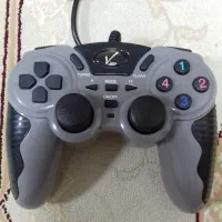 دسته بازی کامپیوتر و لب تاب