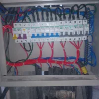 برقکار سیار فوری و شبانه روزی رفع اتصالی نصب لوستر