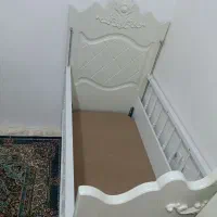 تخت کودک در حد نو