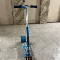 اسکوتر|دوچرخه، اسکیت، اسکوتر|بومهن, |دیوار