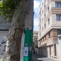 خانه ویلایی دو نبش ۱۵۰ متری با مغازه ۷۰ متری