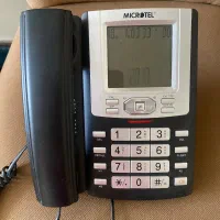 خط تلفن ثابت تقریبا رند