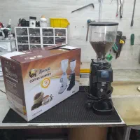 دو عدد اسیاب قهوه لاواک ۰۲۲