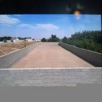 ۵۰۰ متر زمین