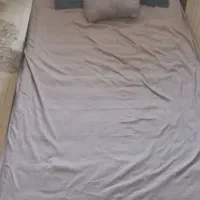 تخت یکنفره