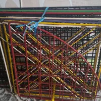 قفسه برای کتاب یا لوازم