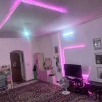 ۸۰ متر، طبقه، بهمن ۴.۲۹