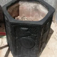 گلدان و گل