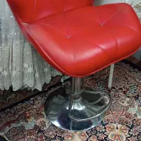 دوعدد‌صندلی‌کنار‌اپنی‌در‌حد‌نو‌