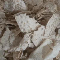 ۲۰ گونی نان خشک موجود می‌باشد