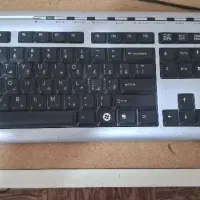 یک عدد کیبورد گیگابایت