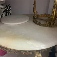 میز جلو مبلی و یک عسلی جنس برنج و روکش برنز