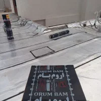 ایزوگام‌.قیرگونی‌.شیب‌بندی‌سقف.وتعمیرات‌بنایی.