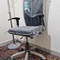 ۴عدد صندلی چرخدار ارتا در حد نو