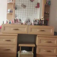 میز اینه|آینه|ساوه, |دیوار