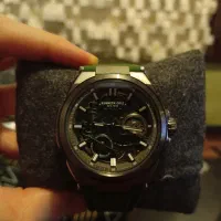 ساعت Kenneth Cole