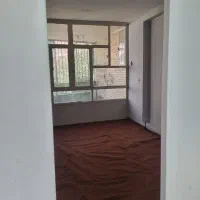 خانه ای دو طبقه دربست