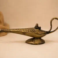چراغ جادو برنجی قدیمی