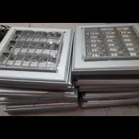 چراغ سقفی روکار