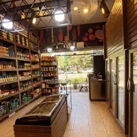فروشنده اقا جوان جهت کار در پروتئینی