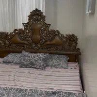 تخت دو نفره  سلطنتی
