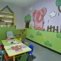 مربی،مهدکودک و نیروی خدماتی و نظافت