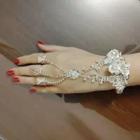 ساعت تزیینی عروس