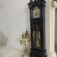 ساعت چوبی ایستاده