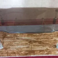 جلوی مبلی سالم...