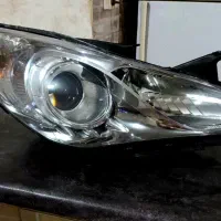 یک عدد چراغ جلو هیوندا yfموتور دار کاملا شفاف