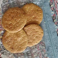 نون قندی تازه و خوشمزه