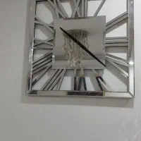 ساعت ایینه ای