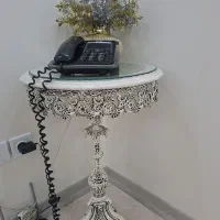میزتلفن آهنی کارشده، نونو