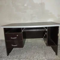 میز کامپیوتر