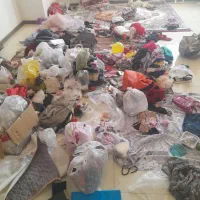 ازتیکه 50تومن تا 200تومن دارم