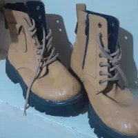 نیم بوت سایز 40بدون پارگی