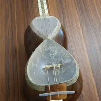 بمتار‌قدیمی(تارباس) معاوضه سه تار یا تنبور اسدالله