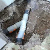 لوله کشی فاضلاب  نشتی گیری سرویس حمام پیکور کاری