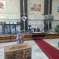 خورد کن مرغ و قصاب ماهر بیخص زن