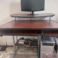کامپیوتر با میزش