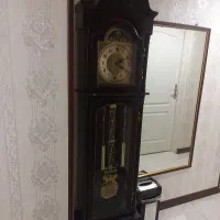 ساعت قدی چوبی